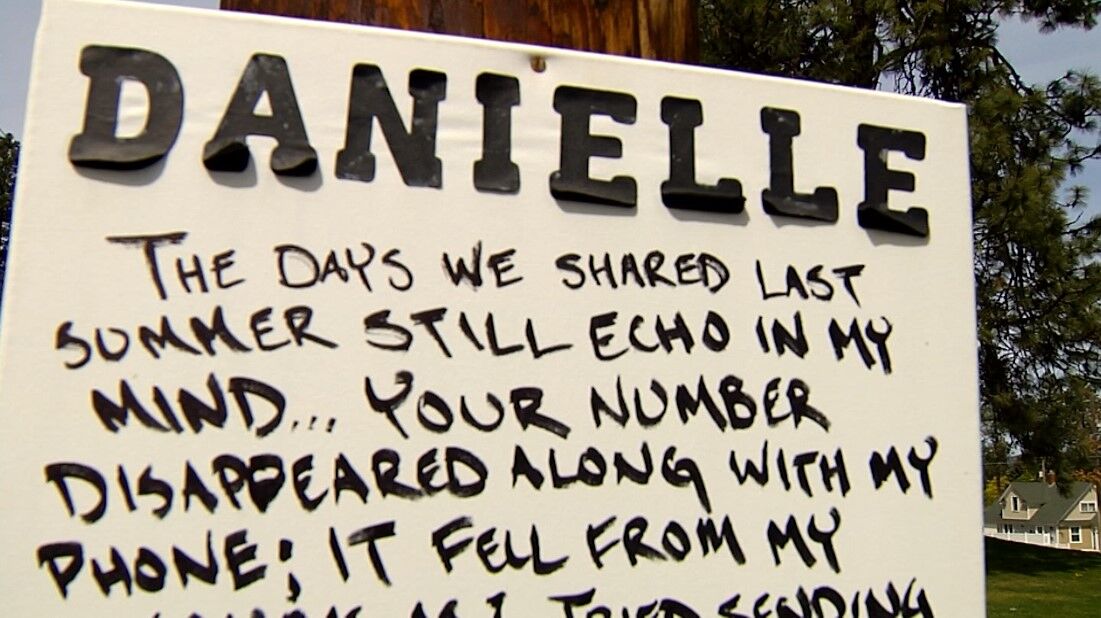 Danielle Sign